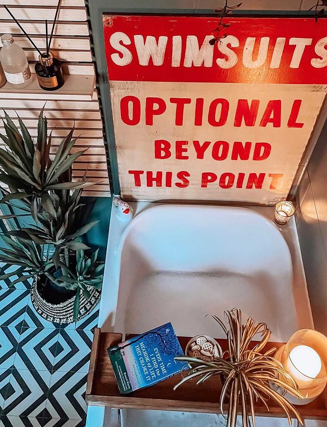 Vie Symmetry - Graphite Multicoloured Bathroom