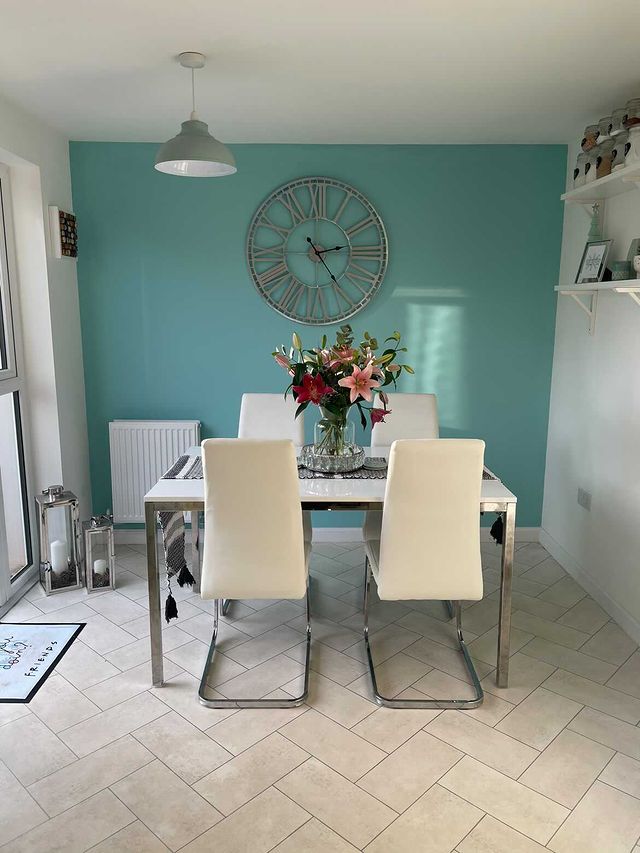 Tamar - Offset Cream Cream Dining Room