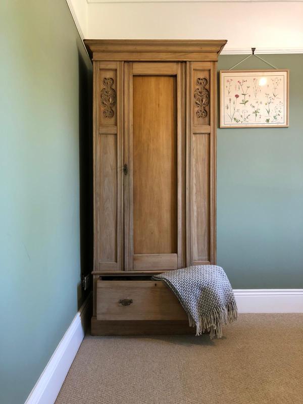 Mackay - Cobble Brown Bedroom