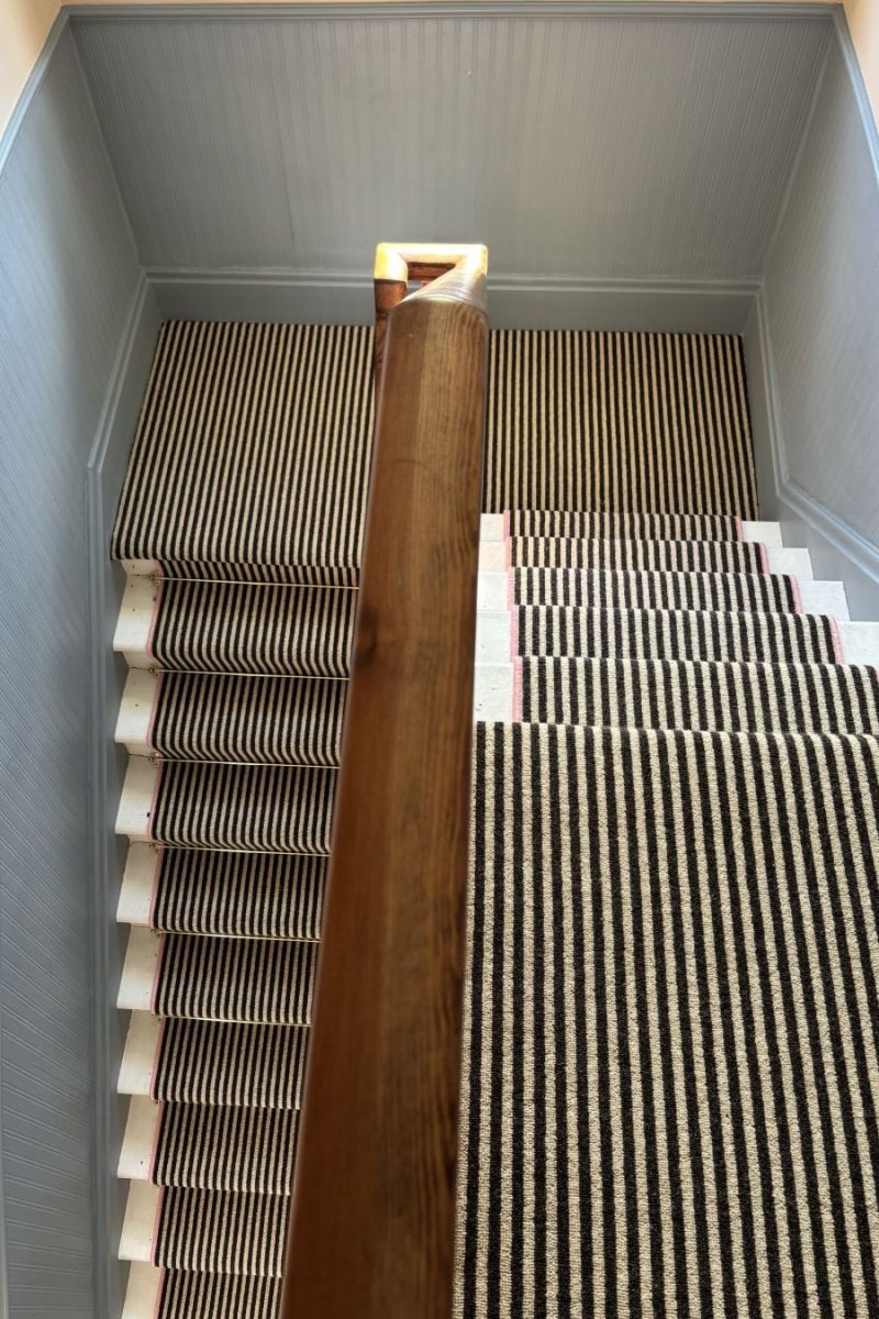 Lerwick - Black Cream Stripe