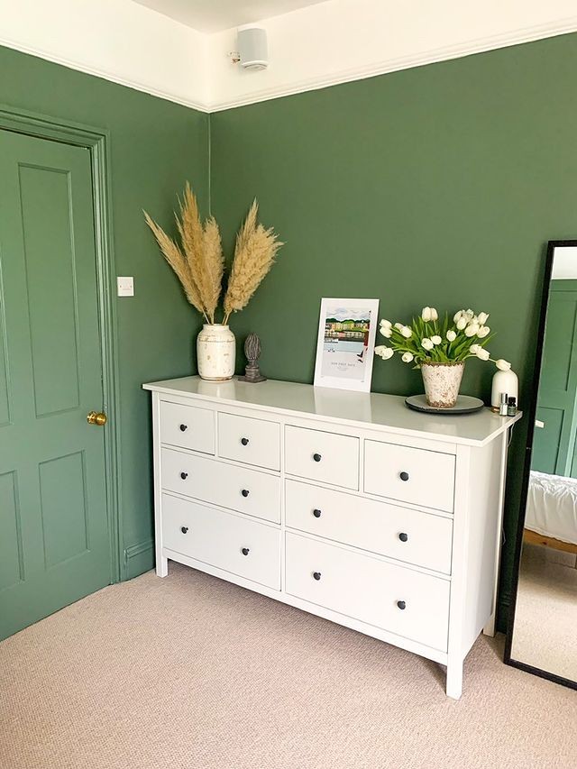 Casablanca - Sandy Cobble Cream Bedroom