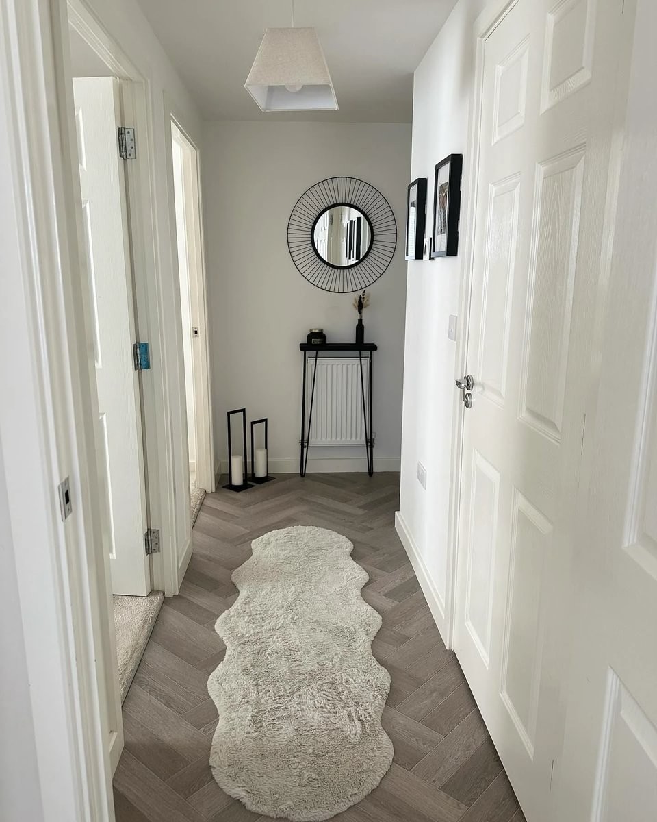 Arcadia - Bernini Grey Hallway